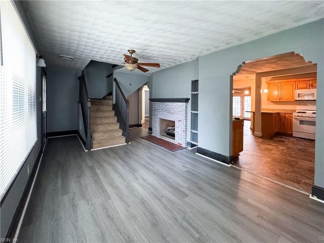 409 E Lorengo AVE, Norfolk, VA 23503