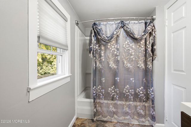 98 Randolph Avenue, Old Bridge, NJ 08857