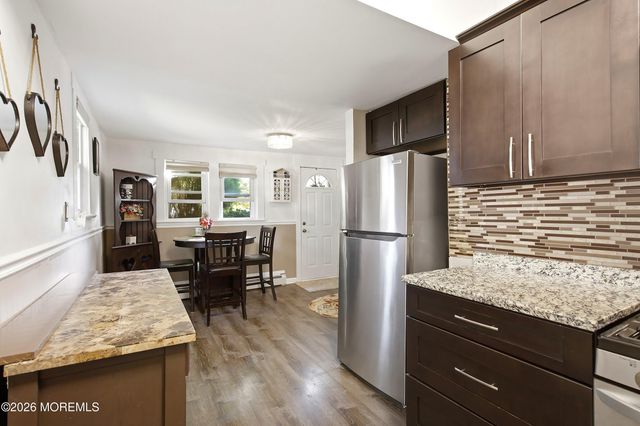 98 Randolph Avenue, Old Bridge, NJ 08857