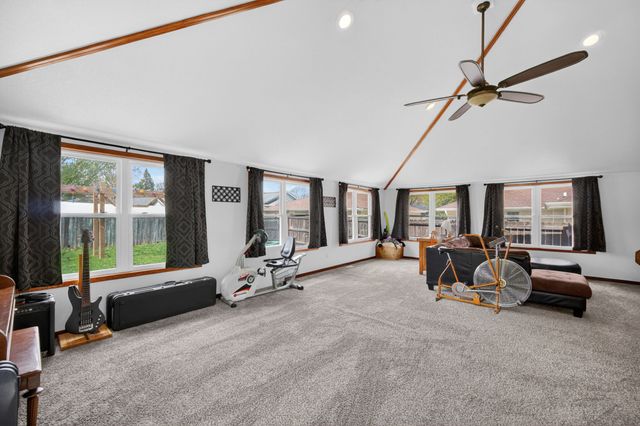 710 NW School Street, Ankeny, IA 50023