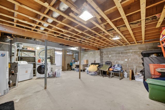 710 NW School Street, Ankeny, IA 50023