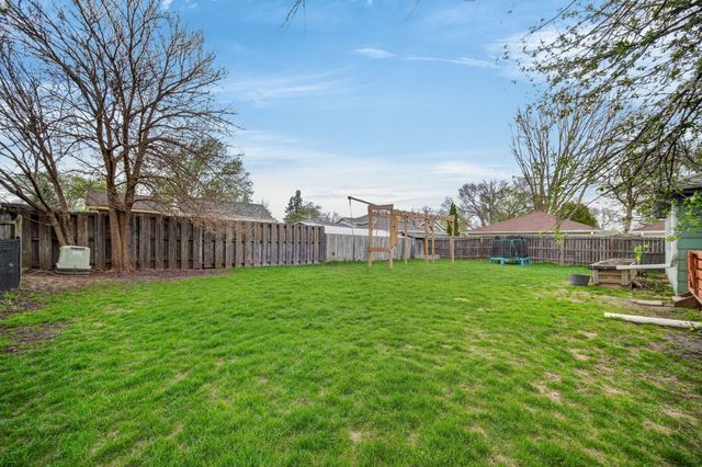 710 NW School Street, Ankeny, IA 50023