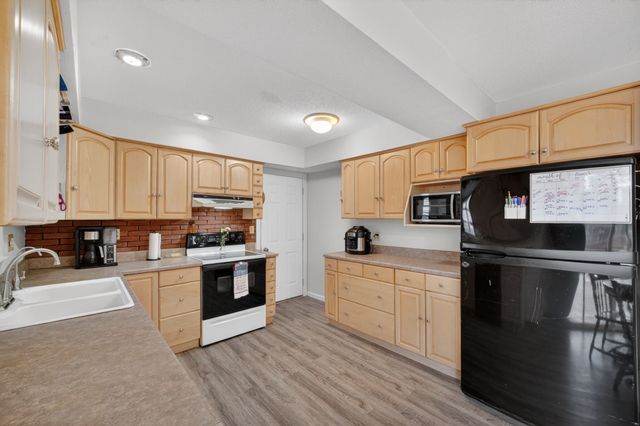 710 NW School Street, Ankeny, IA 50023