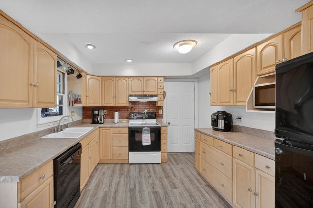 710 NW School Street, Ankeny, IA 50023