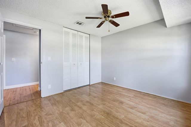 5053 N Saint John Ave Avenue N, Boynton Beach, FL 33472