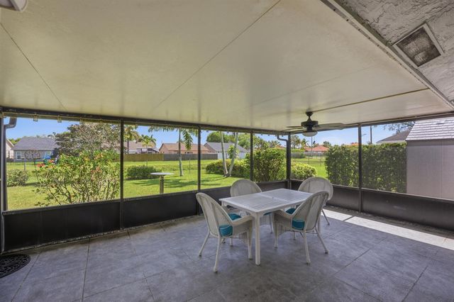 5053 N Saint John Ave Avenue N, Boynton Beach, FL 33472