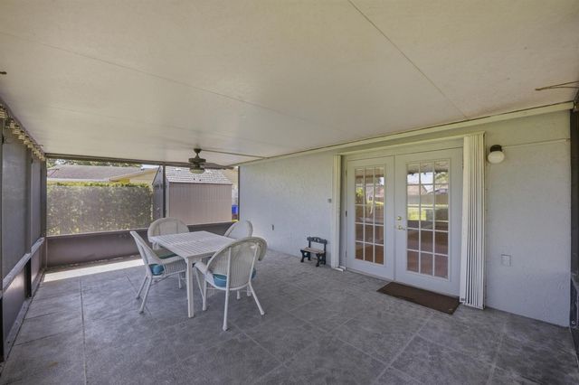 5053 N Saint John Ave Avenue N, Boynton Beach, FL 33472