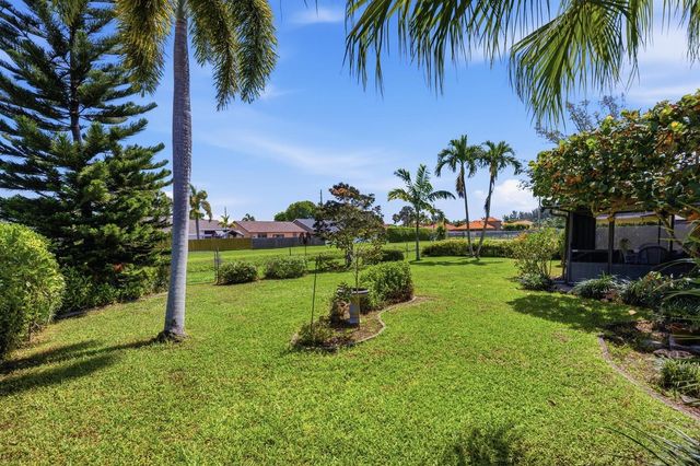 5053 N Saint John Ave Avenue N, Boynton Beach, FL 33472