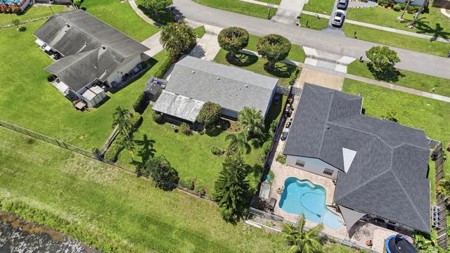 5053 N Saint John Ave Avenue N, Boynton Beach, FL 33472