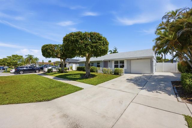 5053 N Saint John Ave Avenue N, Boynton Beach, FL 33472
