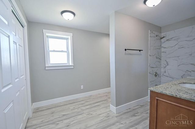 1950 W Taylor School Road, Milford Twp, OH 45013