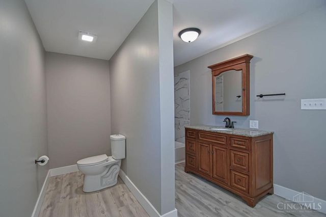 1950 W Taylor School Road, Milford Twp, OH 45013