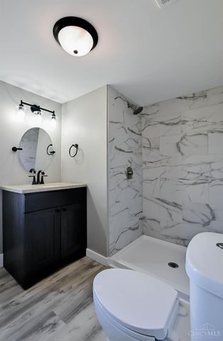 1950 W Taylor School Road, Milford Twp, OH 45013