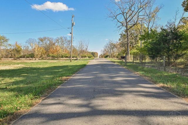 1950 W Taylor School Road, Milford Twp, OH 45013