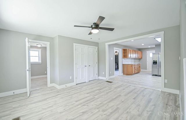 1950 W Taylor School Road, Milford Twp, OH 45013