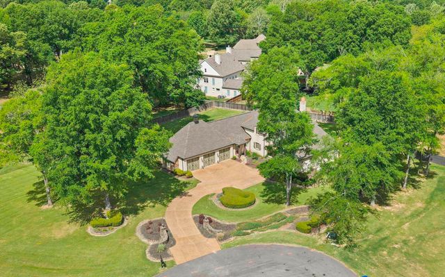 25 WINDY OAKS CV, Piperton, TN 38017