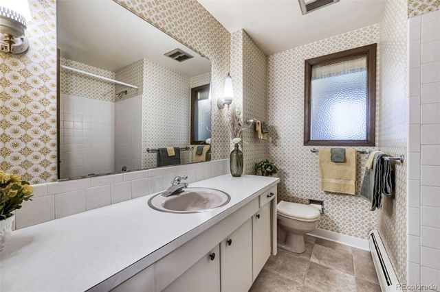 2900 Quail Street, Lakewood, CO 80215