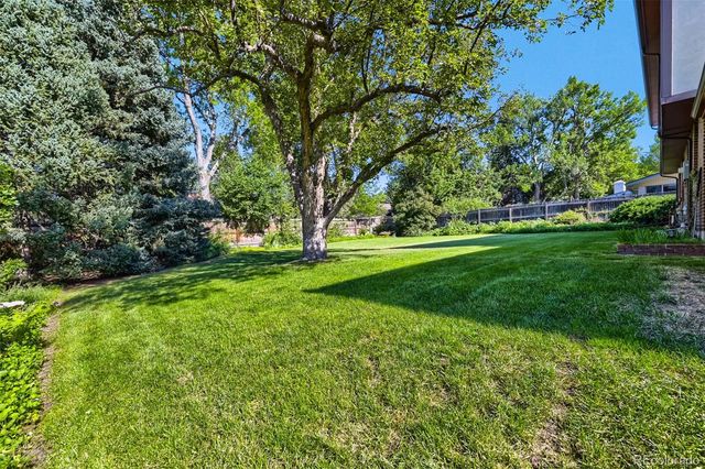2900 Quail Street, Lakewood, CO 80215