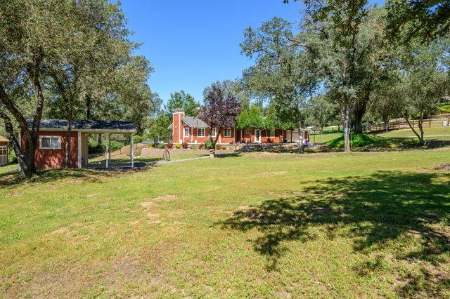 1520 Golf Way, Placerville, CA 95667