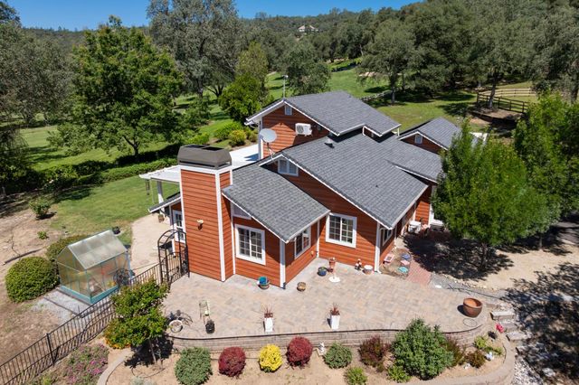 1520 Golf Way, Placerville, CA 95667