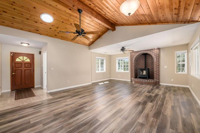 1520 Golf Way, Placerville, CA 95667