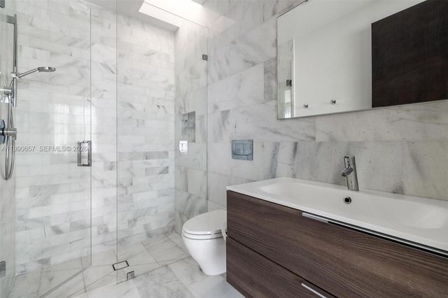 410 Golden Beach Dr, Golden Beach, FL 33160