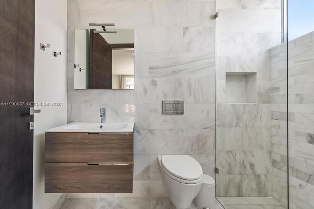 410 Golden Beach Dr, Golden Beach, FL 33160