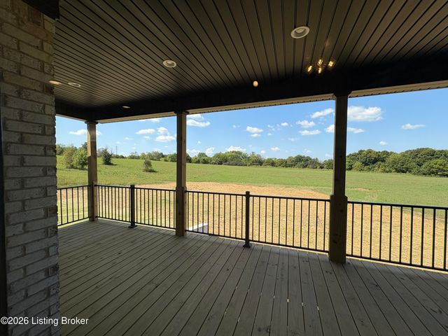 243 Sweet Grass Ct, Hodgenville, KY 42748