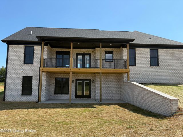 243 Sweet Grass Ct, Hodgenville, KY 42748