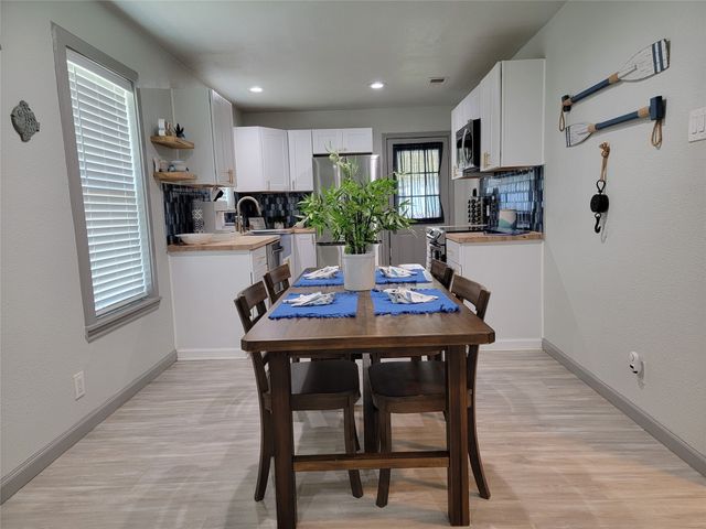 6601 Six J Court, Granbury, TX 76049