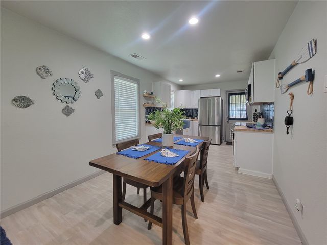 6601 Six J Court, Granbury, TX 76049