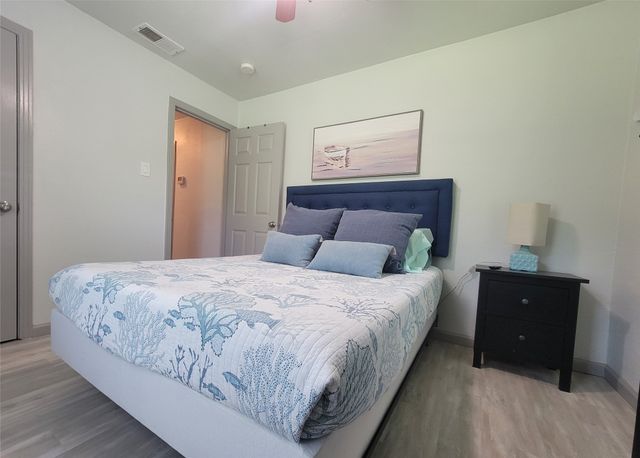 6601 Six J Court, Granbury, TX 76049