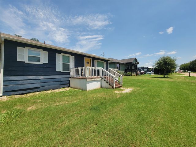 6601 Six J Court, Granbury, TX 76049