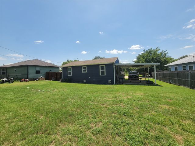 6601 Six J Court, Granbury, TX 76049