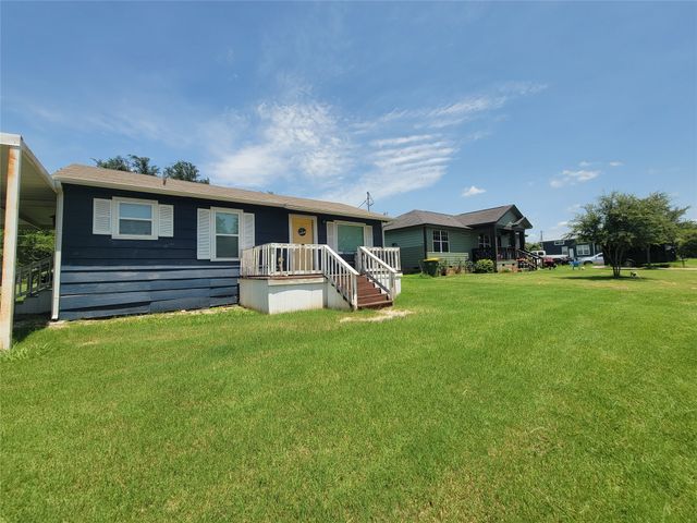 6601 Six J Court, Granbury, TX 76049