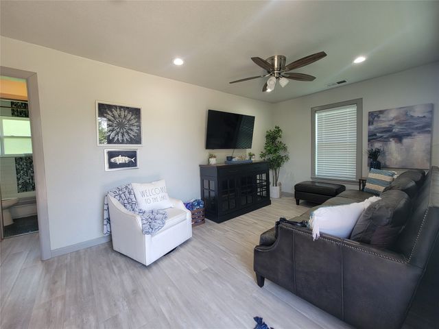 6601 Six J Court, Granbury, TX 76049