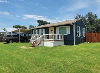 6601 Six J Court, Granbury, TX 76049