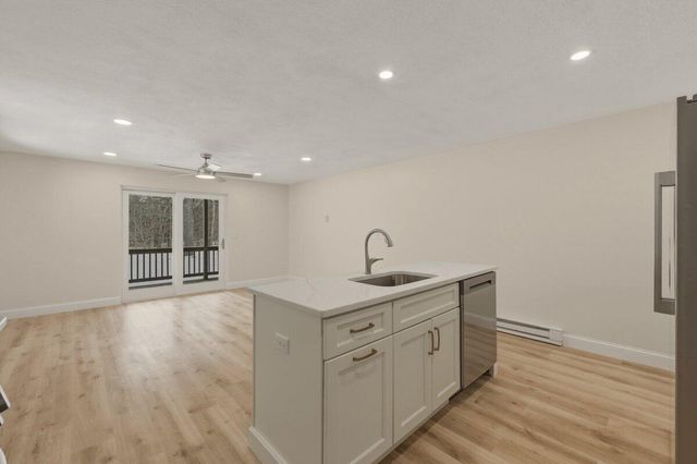 35 Ashumet Road 5B, Mashpee, MA 02649