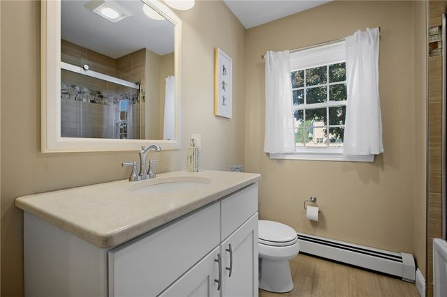 10 Willington Road, Pawtucket, RI 02861