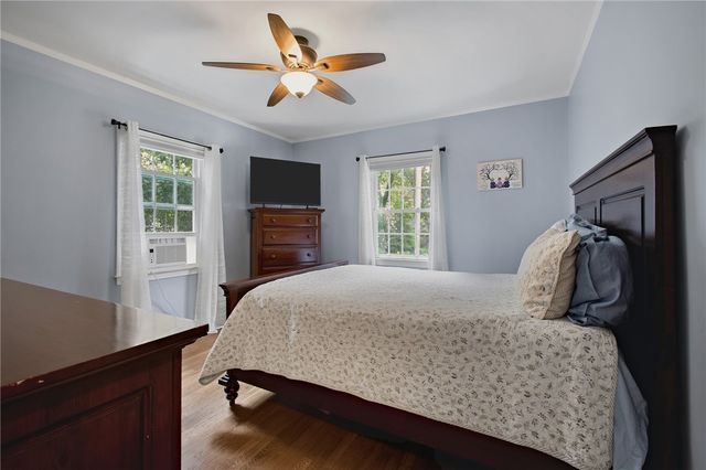 10 Willington Road, Pawtucket, RI 02861