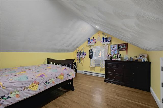 10 Willington Road, Pawtucket, RI 02861