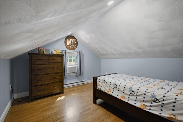 10 Willington Road, Pawtucket, RI 02861