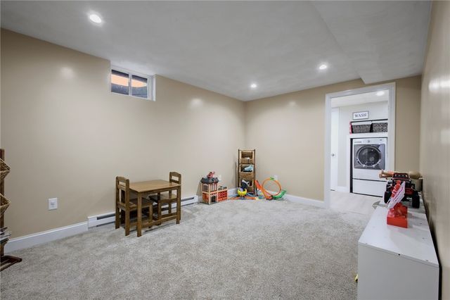 10 Willington Road, Pawtucket, RI 02861