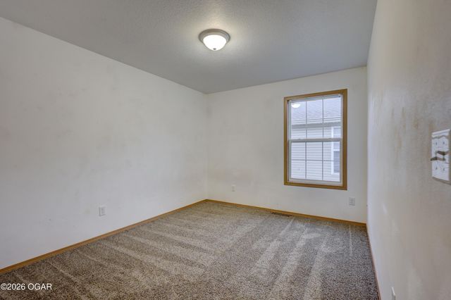 609 S Arch Street, Carterville, MO 64835