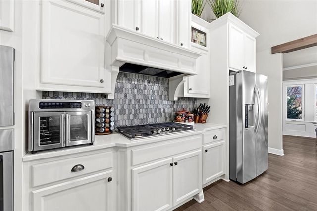 11512 S Iowa Street, Olathe, KS 66061