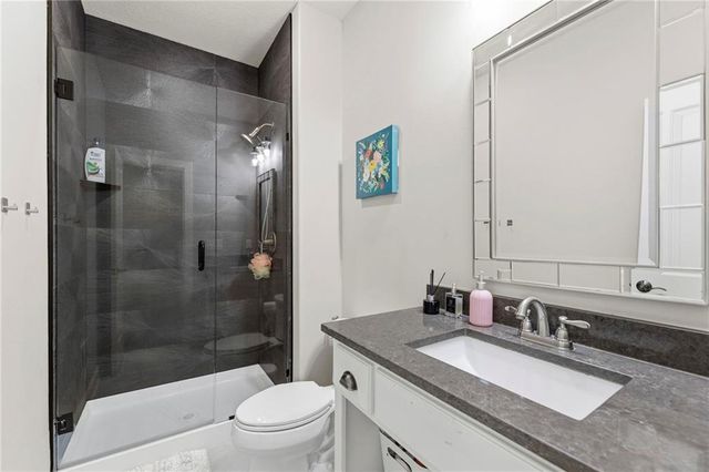 11512 S Iowa Street, Olathe, KS 66061