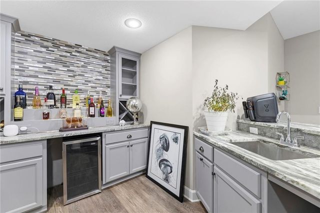 11512 S Iowa Street, Olathe, KS 66061