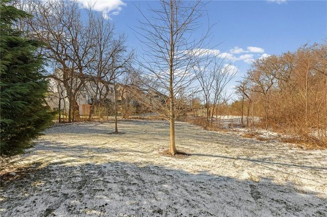 11512 S Iowa Street, Olathe, KS 66061