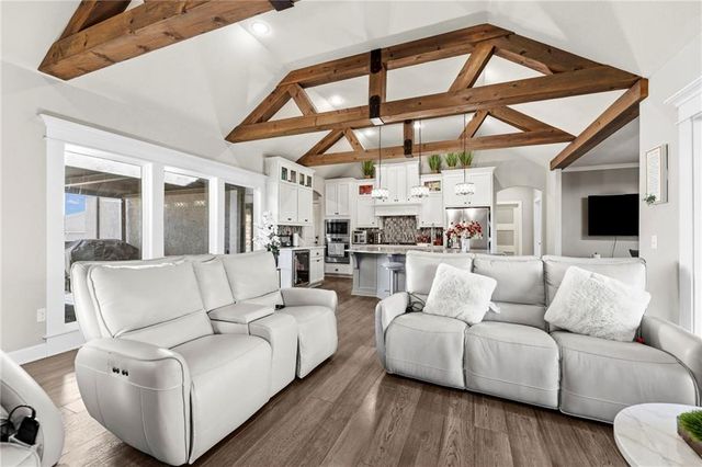 11512 S Iowa Street, Olathe, KS 66061