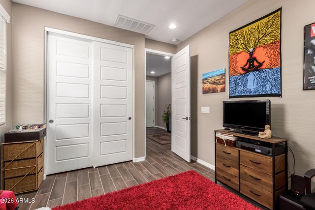 18653 W MESCAL Street, Surprise, AZ 85388